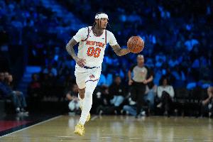 美记:克拉克森自上次NBA总决赛得分已过2927天