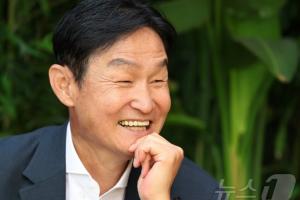 逆转战胜捷克!崔龙洙表示:韩国足球取得显著进步,似乎已步入先进足球行列