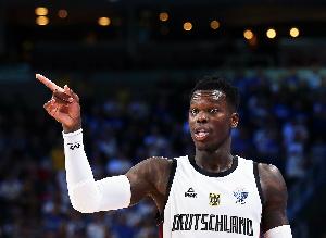 FIBA神将归来!施罗德砍下20分9助攻 德国92-86战胜以色列