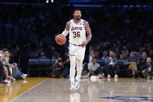 火箭连续两年签下前湖人球员,期待斯玛特表现超越DFS
