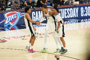马刺连中两员大将文班卡斯尔和哈珀!火媒报道:NBA禁止球队连续三年获得前五顺位选秀权