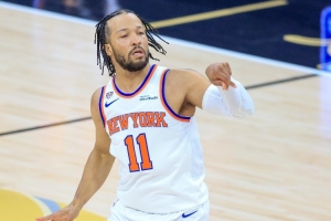 媒体人士：被认为不值高额合同的小个子后卫成为FMVP 布伦森堪称完美