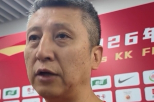 郭士强强调:中国男篮的精神需代代相传